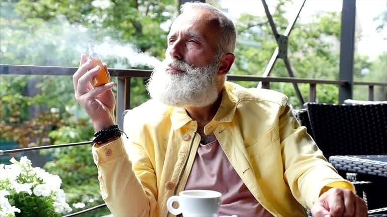 Sind E Zigaretten im Flugzeug erlaubt und was gibt es bei E Zigaretten im Flugzeug zu beachten